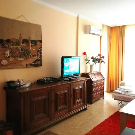 Single In Searegal Compex Apartament